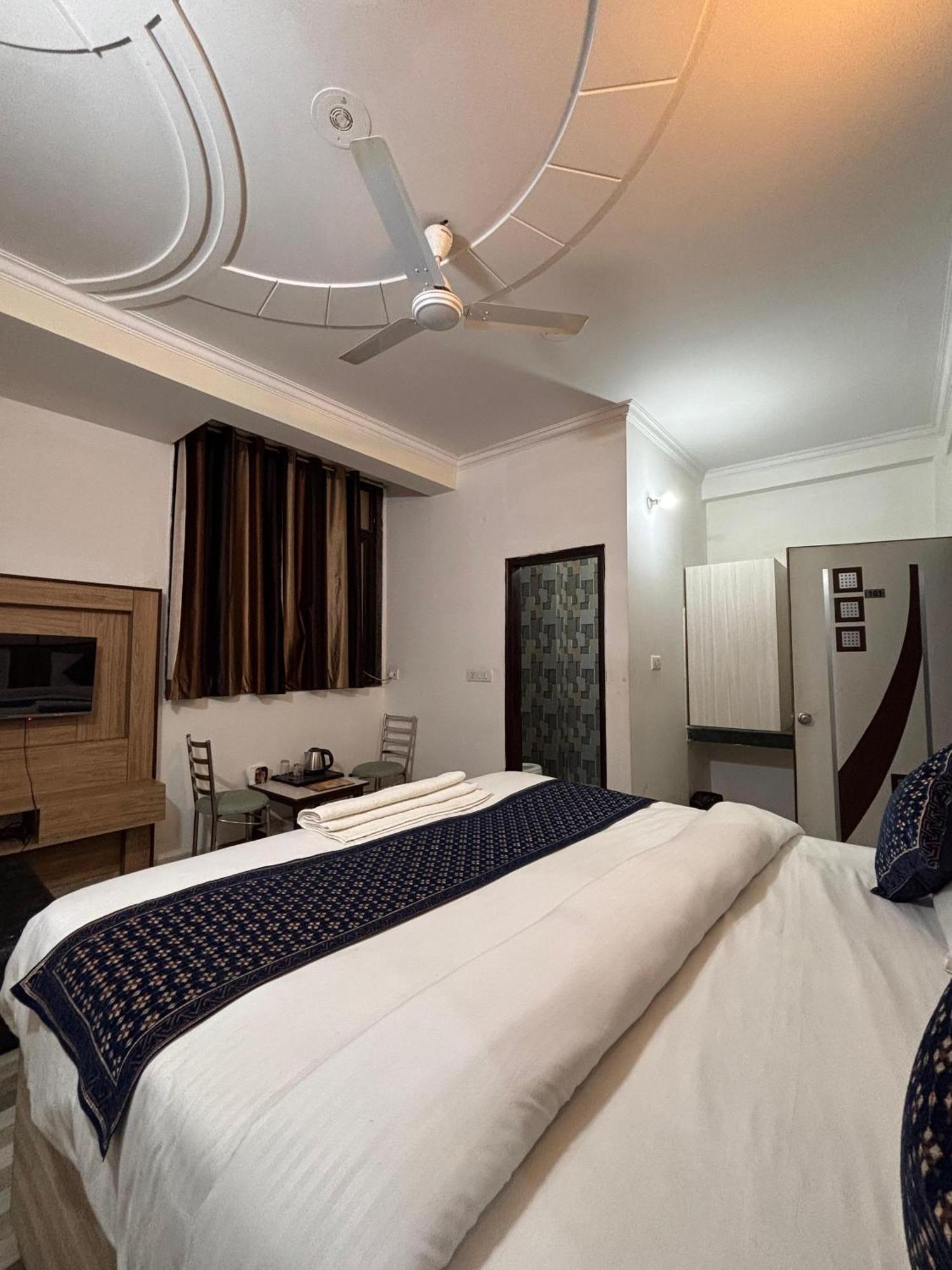 Clink Airport Stay -Nowe Delhi Zewnętrze zdjęcie